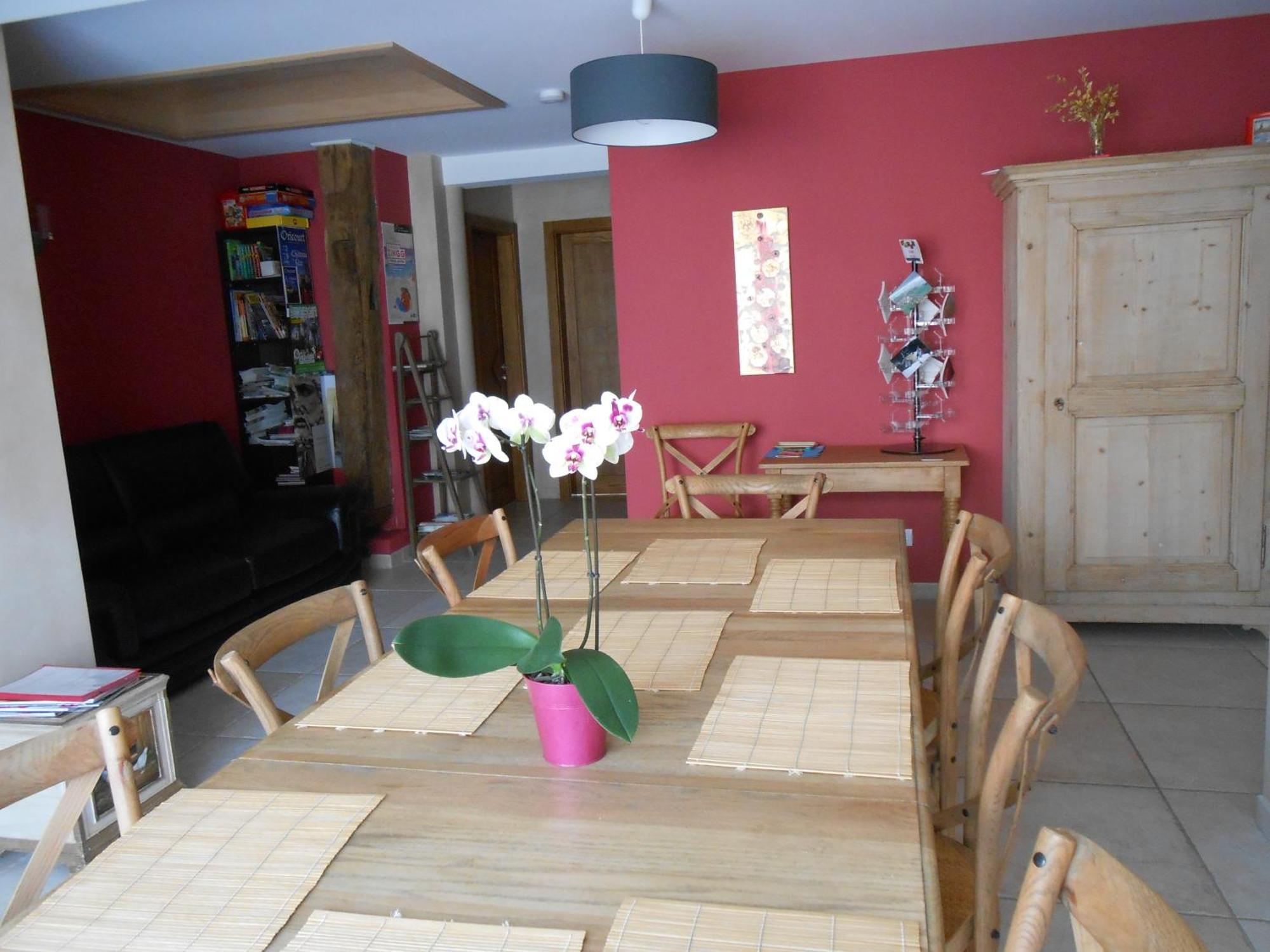 Les Grands Pres Bed and Breakfast Geney Buitenkant foto